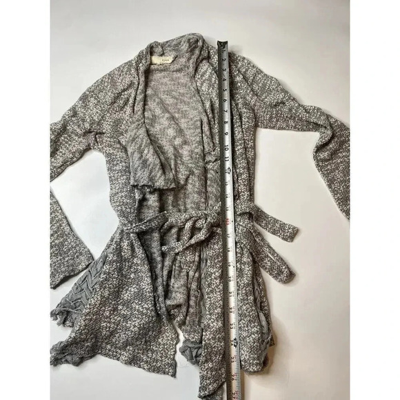A'Reve Gray Knit Boho Lace Open Belted Cardigan Womens Size Small - Picture 5 of 7